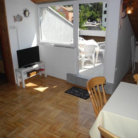 Ferienwohnung Biro App 4+1 Pax Crikvenica Exterior foto