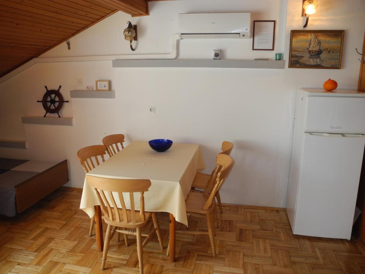 Ferienwohnung Biro App 4+1 Pax Crikvenica Exterior foto